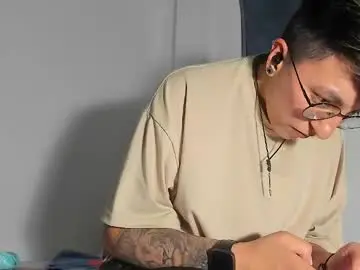 Chaturbate Sex Cam of boy_trans