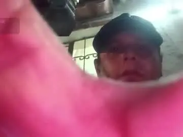 Chaturbate Watch Live Sex Cams of chinoroz