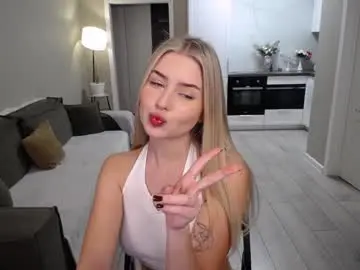 Chaturbate Sex Chat of cute18cute