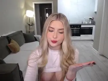 Chaturbate Watch Live Sex Cams of cute18cute