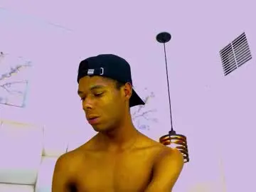 Chaturbate Free Live Porn of santiago_ortiz