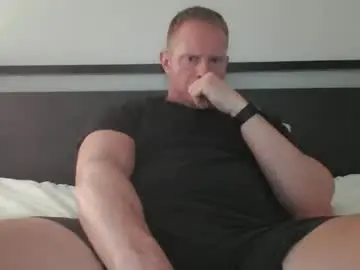 Chaturbate Best live sex cam show of thickkredd8