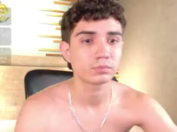 Chaturbate Nude Webcam of alejo_gray1