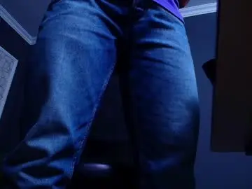 Chaturbate Live Sex Cam of brianhunts