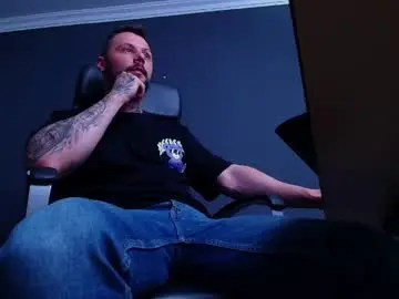 Chaturbate Best live sex cam show of brianhunts