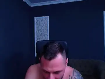 Chaturbate Nude Webcam of brianhunts