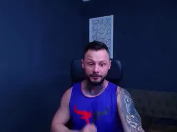 Chaturbate Live Porn of brianhunts