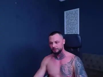 Chaturbate Adult Video Chat of brianhunts