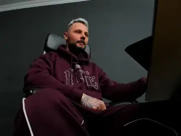 Chaturbate Best live sex cam show of brianhunts