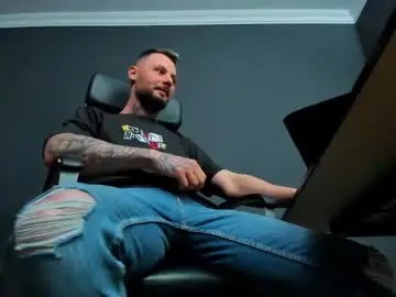 Chaturbate Free Live Porn of brianhunts