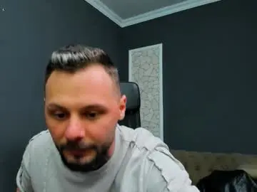 Chaturbate Sex Cam of brianhunts