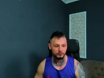 Chaturbate Live Sex Cam of brianhunts