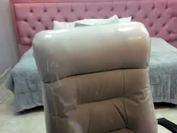 Chaturbate Best live sex cam show of cande_w