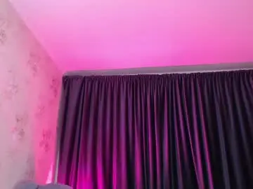 Chaturbate Watch Live Sex Cams of kriiskiss