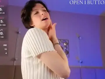 Chaturbate Live Porn of bluebreeze8