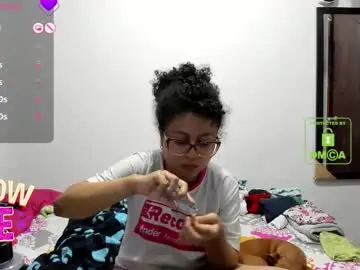 Chaturbate Best live sex cam show of bonnie_lam_