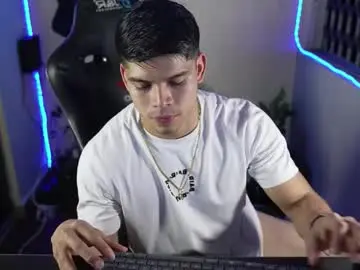 Chaturbate Watch Live Sex Cams of capizzi_