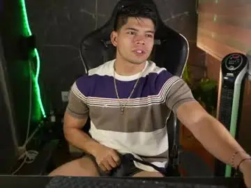 Chaturbate Adult Video Chat of capizzi_