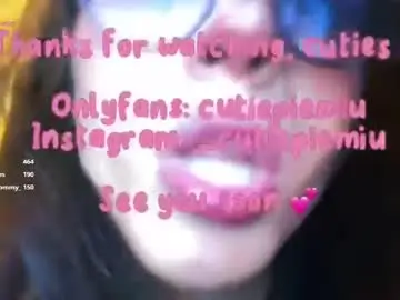Chaturbate Adult Video Chat of cutiepiemiu