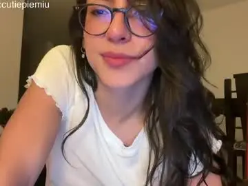 Chaturbate Watch Live Sex Cams of cutiepiemiu