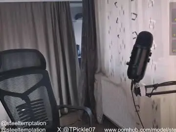 Chaturbate Watch Live Sex Cams of tickle_my_pickle07