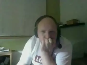 Chaturbate Best live sex cam show of bart_poland