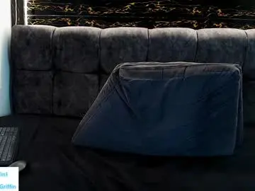 Chaturbate Free Porn Cam of logan_griffin