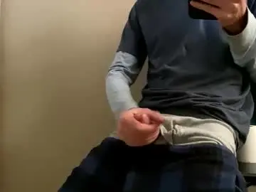 Chaturbate Live Sex Cam of mrmeltyourheart