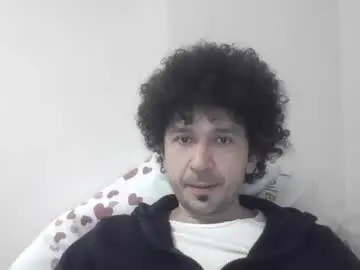 Chaturbate Sex Chat of three_legs24cm