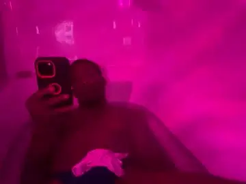 Chaturbate Best live sex cam show of dathroatbunny