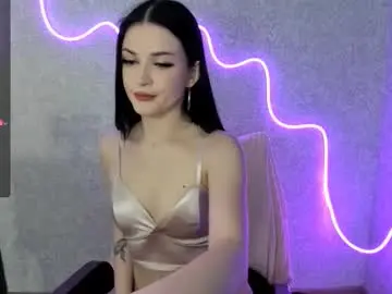 Chaturbate Live Sex Cam of molly_crystall