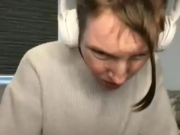 Chaturbate Watch Live Sex Cams of redfoxofficial