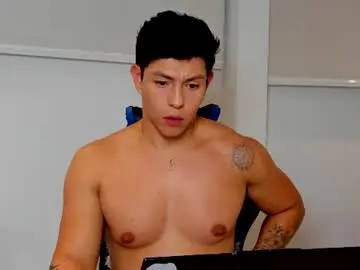 Chaturbate Sex Chat of adrian_del_mar