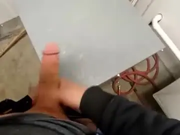 Chaturbate Sex Chat of dickdragon2409