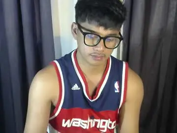 Chaturbate Live Sex Cam of julz_alwayshorny