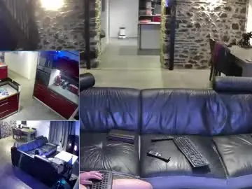 Chaturbate Live Sex Cam of myckadow