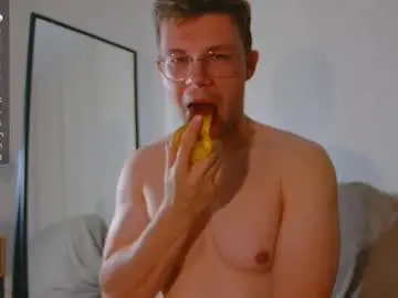 Chaturbate Watch Live Sex Cams of sweetbubble1