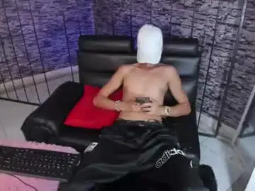 Chaturbate Free Porn Cam of torn_boy
