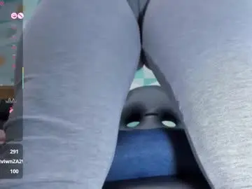 Chaturbate Live Porn of adelinaconte1