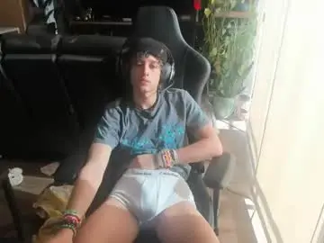 Chaturbate Sex Chat of bashful4200