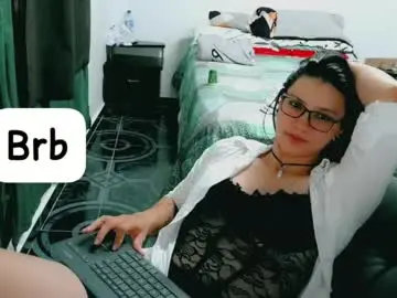 Chaturbate Live Sex Cam of dani_jocelyn