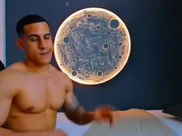 Chaturbate Free Porn Cam of duran_dhikol1