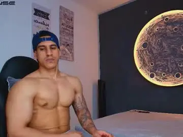 Chaturbate Adult Video Chat of duran_dhikol1