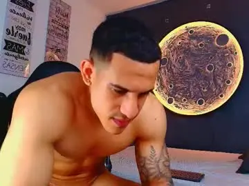 Chaturbate Adult Video Chat of duran_dhikol1