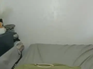 Chaturbate Free Live Porn of goldbella_