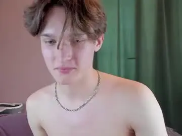 Chaturbate Live Sex Cam of ian_flor