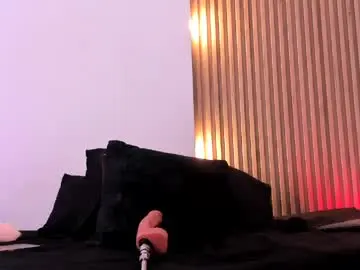 Chaturbate Sex Cam of violeta_queen11