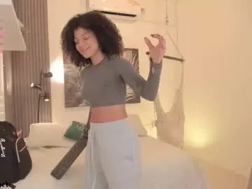 Chaturbate Free Live Porn of avalon_badger