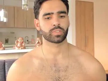 Chaturbate Best live sex cam show of bradleymartin7