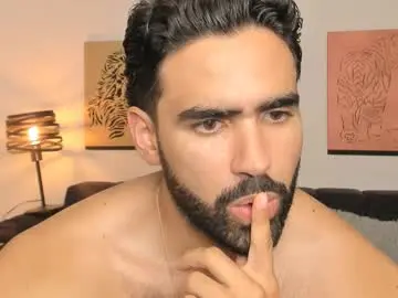 Chaturbate Nude Webcam of bradleymartin7